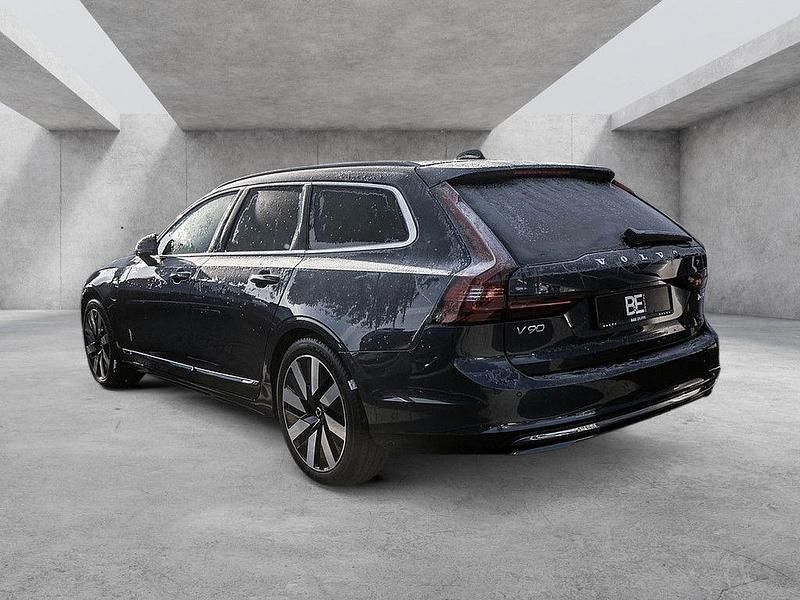 Gebraucht Volvo V90 Plus 398 PS (292 kW) 2025 Blau Kombi