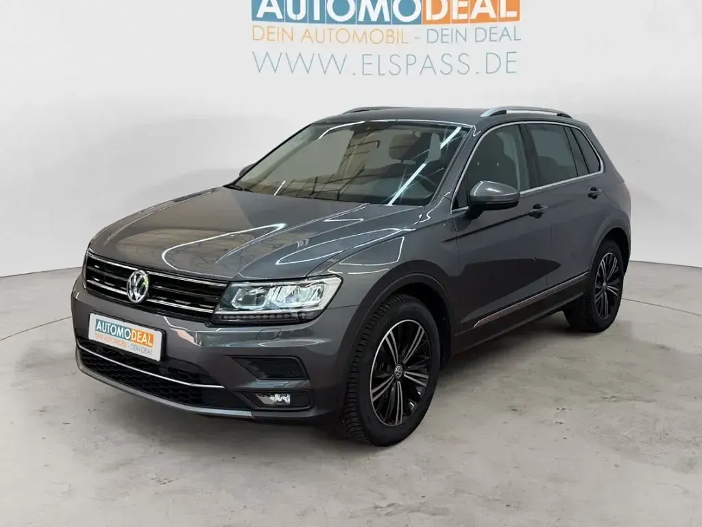 Gebraucht VW Tiguan Highline 150 PS (110 kW) 2020 Grau SUV