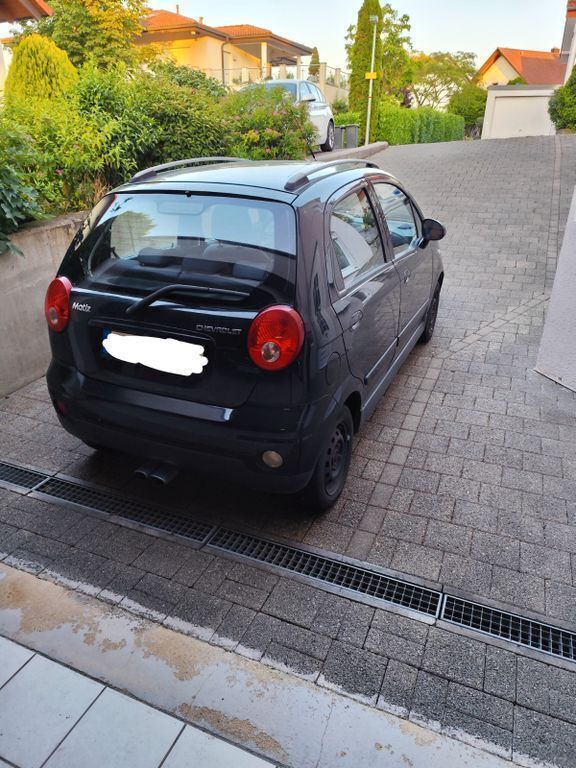 Schwarz Gebraucht 2009 Chevrolet Matiz SE Kleinwagen | 900 € (Guter Preis) - Bild 1/4