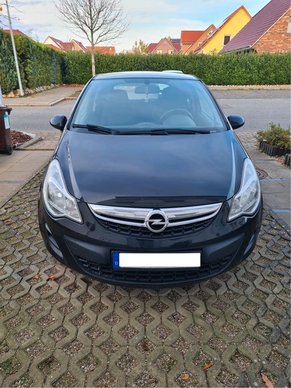 Schwarz Gebraucht 2012 Opel Corsa Active Kleinwagen | 2.400 € - Bild 1/4
