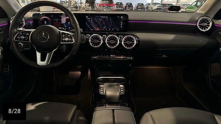 Gebraucht Mercedes CLA250e Shooting Brake 218 PS (160 kW) 2022 Nachtschwarz Kombi