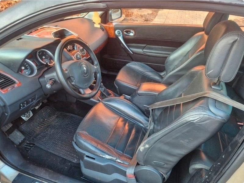 Gebraucht Renault Mégane Cabriolet Authentique 150 PS (110 kW) 2004 Beige Cabrio