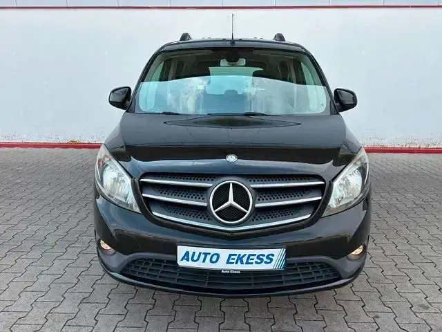 Gebraucht Mercedes Citan 111 110 PS (80 kW) 2018 Schwarz Van / Kleinbus