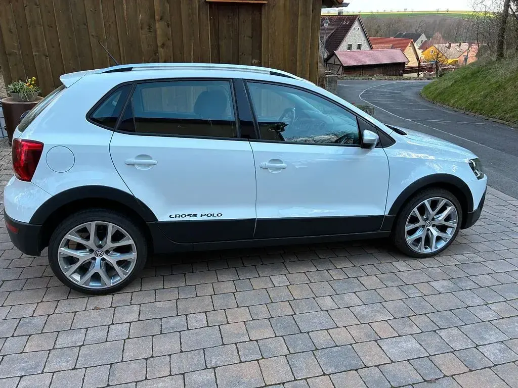 Brugt VW Polo Cross 90 HK (66 kW) 2015 Hvid Hatchback