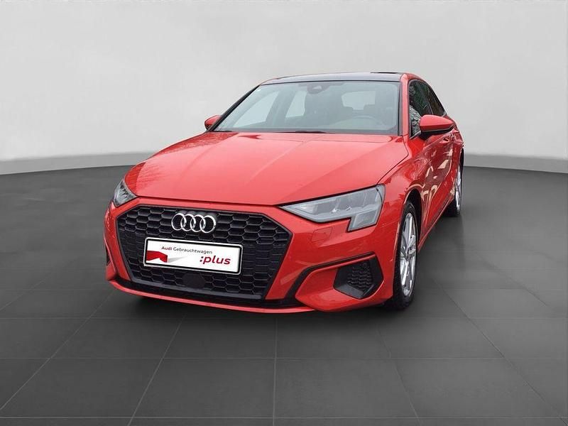 Gebraucht Audi A3 204 PS (150 kW) 2022 Tangorot metallic Limousine