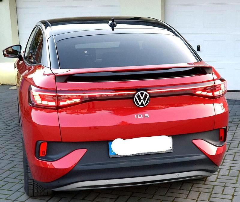 Rot Gebraucht 2022 VW ID.5 SUV | 32.800 € (Guter Preis) - Bild 1/4
