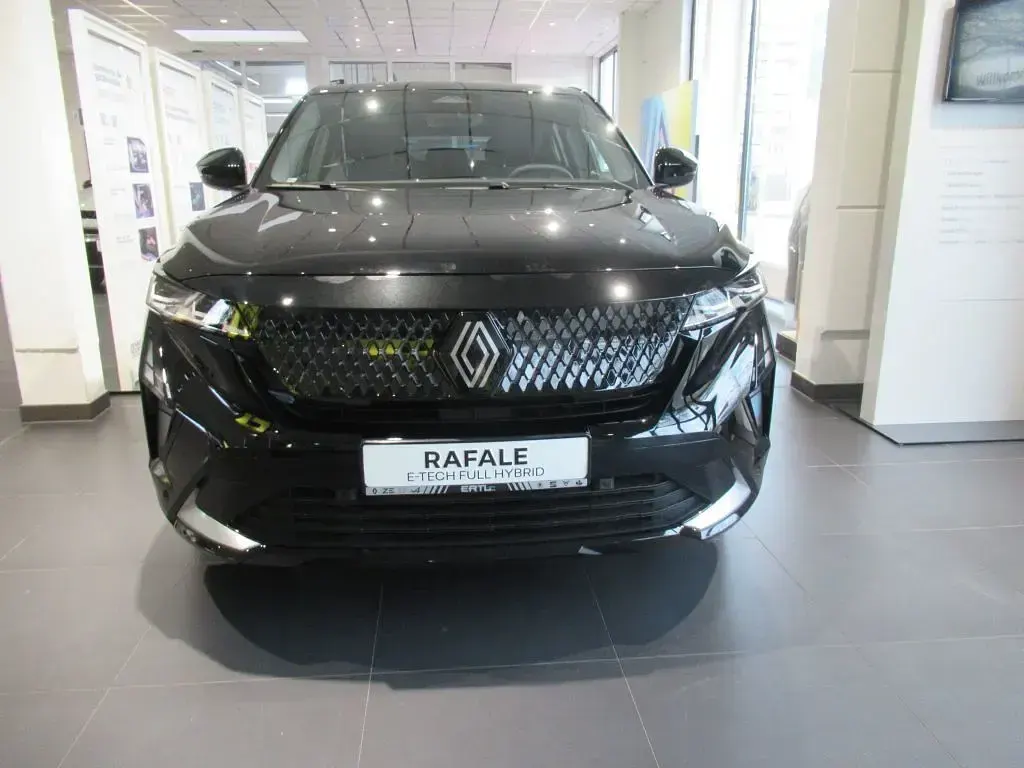 Używany Renault Rafale Techno 200 KM (147 kW) 2024 Czarny SUV
