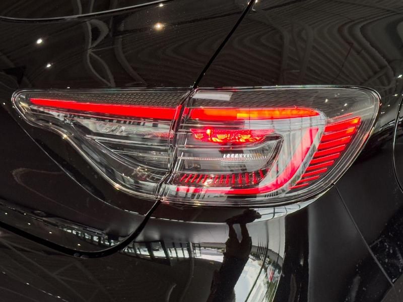 Gebraucht Renault Clio V Techno 91 PS (66 kW) 2024 Metallic Kleinwagen