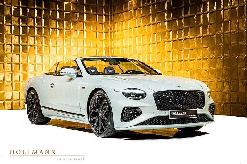 Grau Neu 2025 Bentley Continental Coupé | 404.362 € - Bild 1/4