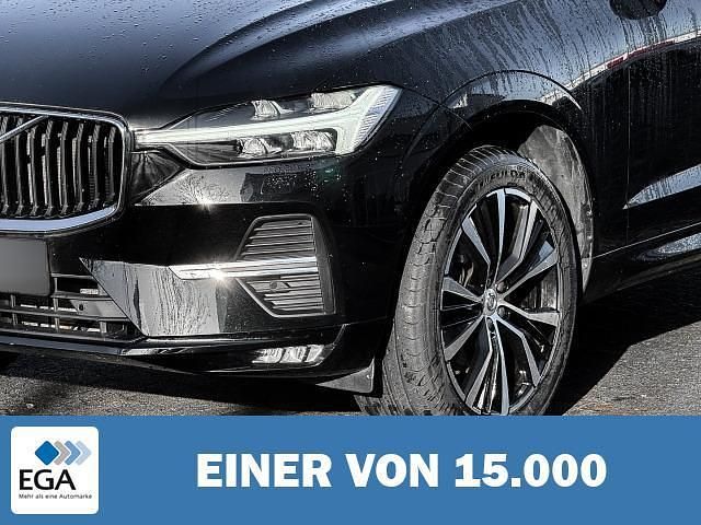 Gebraucht Volvo XC60 Core 197 PS (144 kW) 2023 Metallic SUV