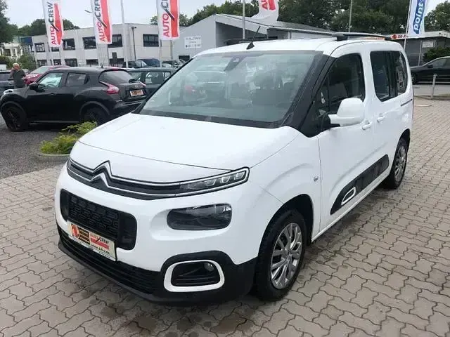 Gebraucht Citroën Berlingo Feel 131 PS (96 kW) 2019 Weiß Van / Kleinbus