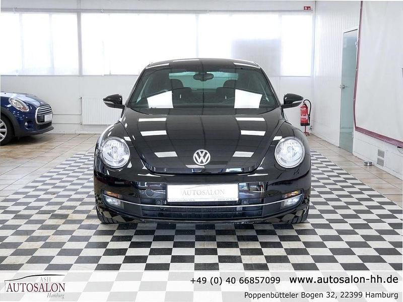 Gebraucht VW Beetle Cup 105 PS (77 kW) 2014 Schwarz Kleinwagen