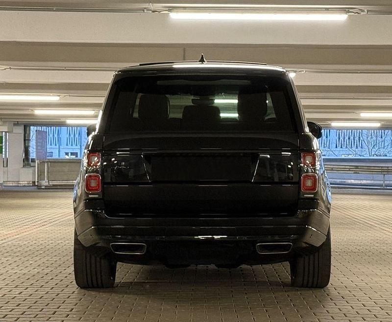 Gebraucht Land Rover Range Rover Vogue 340 PS (250 kW) 2018 Schwarz SUV