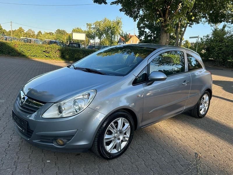 Silber Gebraucht 2007 Opel Corsa Edition Limousine | 2.390 € (Etwas zu teuer) - Bild 1/4