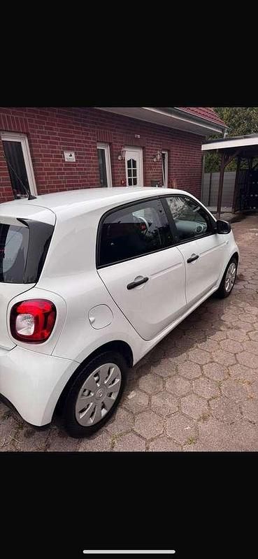 Gebraucht Smart ForFour Electric Drive 60 kW (82 PS) 2021 Weiß Kleinwagen