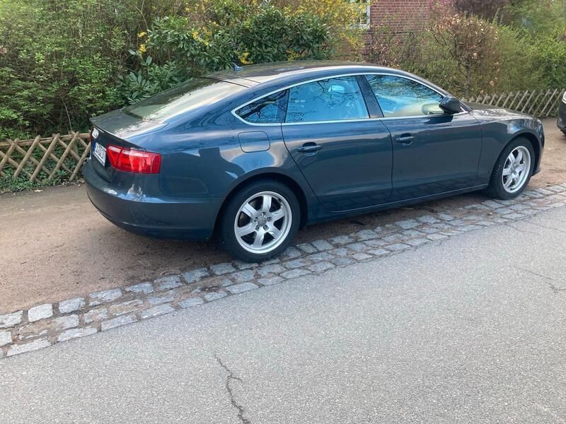 Silber Gebraucht 2011 Audi A5 Sportback Limousine | 7.000 € (Fairer Preis) - Bild 1/4