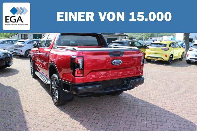 Gebraucht Ford Ranger Wildtrack 241 PS (177 kW) 2024 Rot metallic Pickup