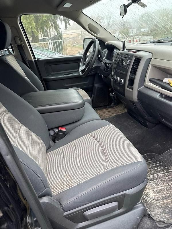 Schwarz Gebraucht 2010 Dodge Ram Abholung | 15.000 € (Fairer Preis) - Bild 1/4