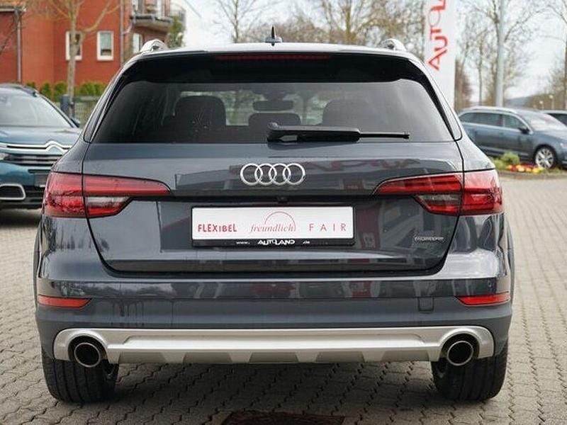 Gebraucht Audi A4 Allroad Basis 245 PS (180 kW) 2019 Manhattangrau metallic Kombi
