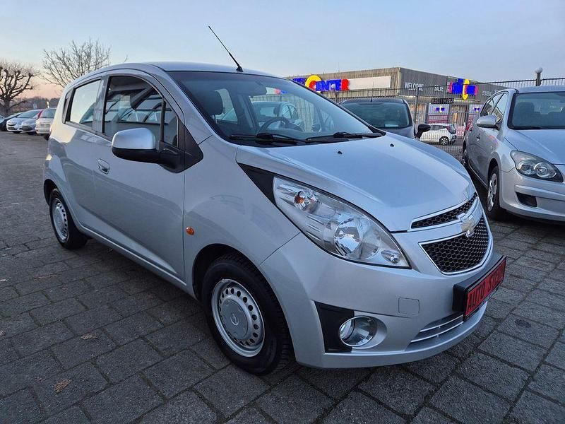 Gebraucht Chevrolet Spark LS 68 PS (50 kW) 2010 Silber Kleinwagen