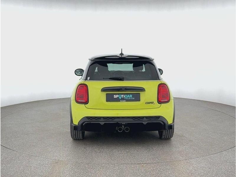 Używany Mini Cooper S 178 KM (130 kW) 2023 Żółty Hatchback
