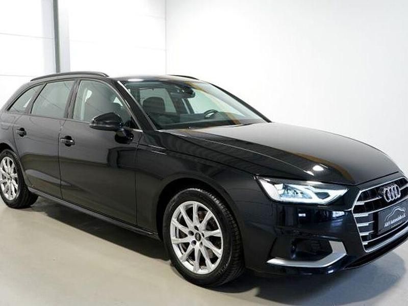 Schwarz Gebraucht 2022 Audi A4 Advanced Plus Kombi | 25.450 € (Fairer Preis) - Bild 1/4