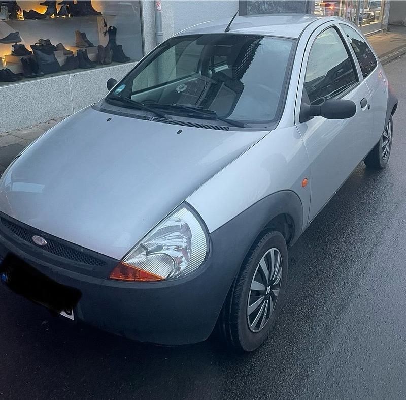 Second-hand Ford Ka 2004 Argintiu Hatchback