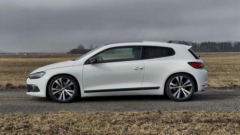 Gebraucht VW Scirocco 160 PS (117 kW) 2010 Weiß Coupé