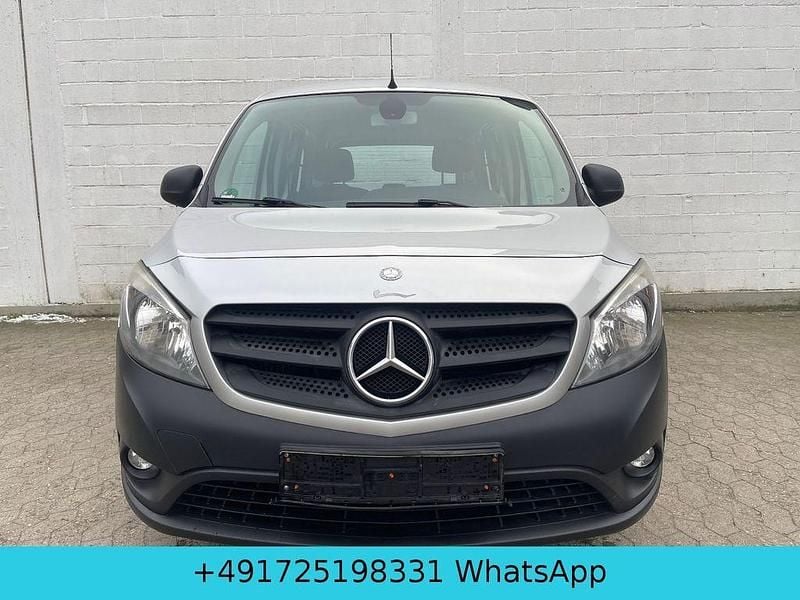 Silber Gebraucht 2015 Mercedes Citan 109 Kombi | 5.500 € (Guter Preis) - Bild 1/4