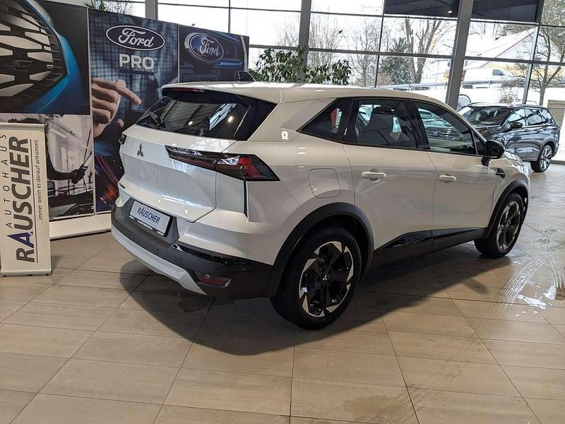 Gebraucht Mitsubishi L Diamant Edition 141 PS (103 kW) 2026 Himalayaweiß SUV