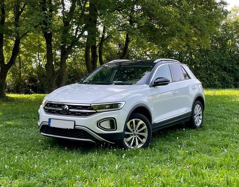 Weiß Gebraucht 2022 VW T-Roc Style SUV | 24.890 € (Guter Preis) - Bild 1/4