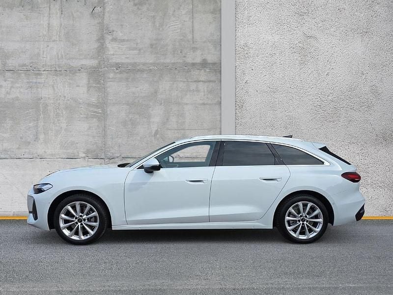 Gebraucht Audi A5 Advanced 150 PS (110 kW) 2025 Außenfarbe: Coupé