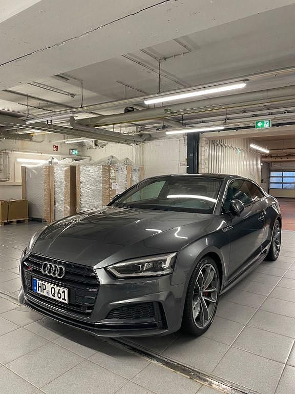 Grau Gebraucht 2018 Audi S5 Comfort Coupé | 30.900 € (Superpreis) - Bild 1/4
