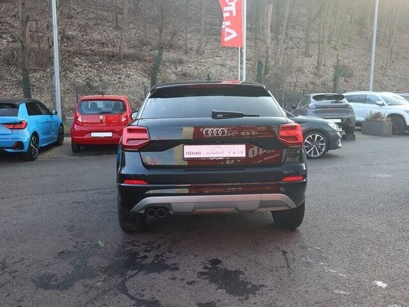 Gebraucht Audi Q2 Basis 150 PS (110 kW) 2018 Schwarz SUV