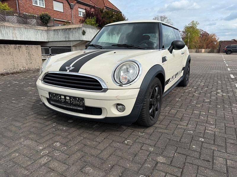 Usado Mini ONE 75 HP (55 kW) 2010 Branco Citadino