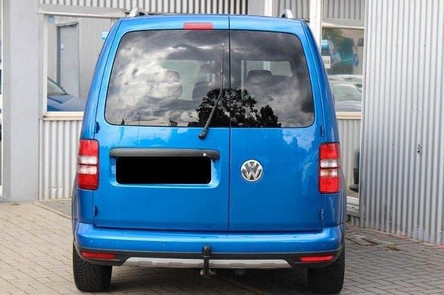 Gebraucht VW Caddy 102 PS (75 kW) 2014 Blau metallic Van / Kleinbus