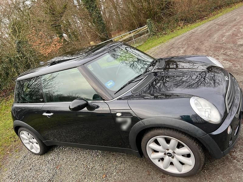 Gebraucht Mini Cooper 90 PS (66 kW) 2006 Schwarz Kleinwagen