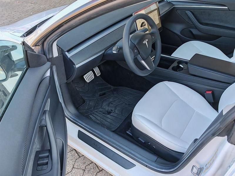 Gebraucht Tesla Model 3 Performance 377 kW (513 PS) 2021 Weiß Limousine