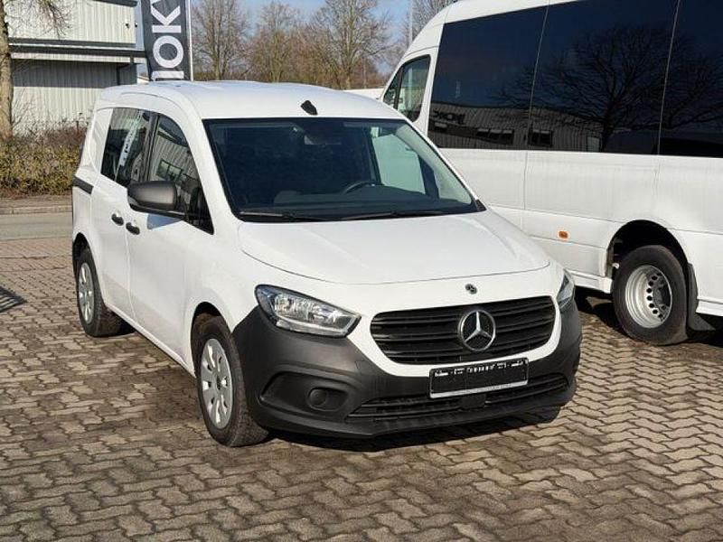 Gebraucht Mercedes Citan 108 75 PS (55 kW) 2021 Arktikweiss Van