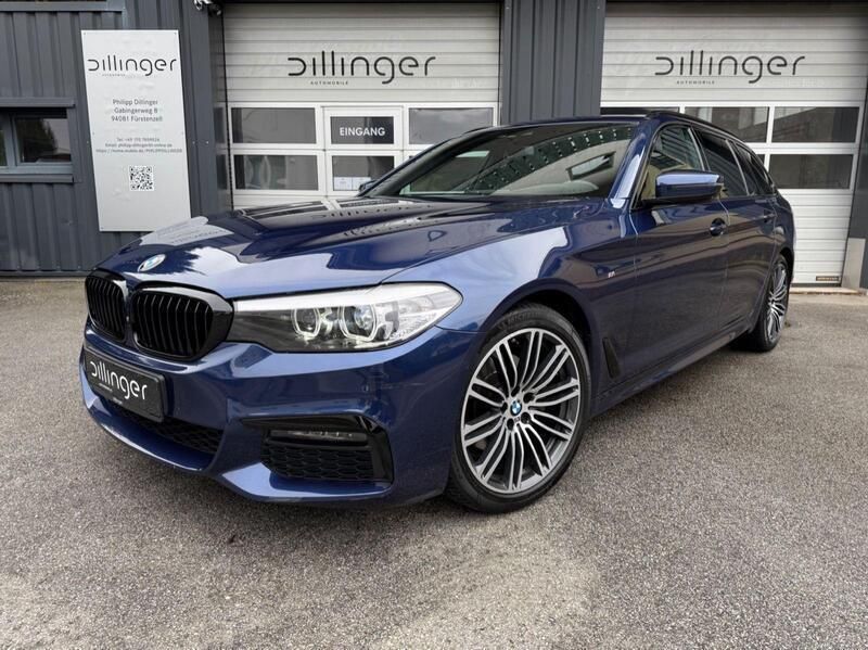 Mediterranblau metallic Gebraucht 2019 BMW 520 M Sport Kombi | 27.490 € (Fairer Preis) - Bild 1/4