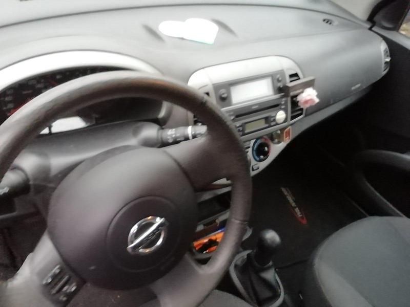 Schwarz Gebraucht 2004 Nissan Micra Kleinwagen | 890 € (Fairer Preis) - Bild 1/4
