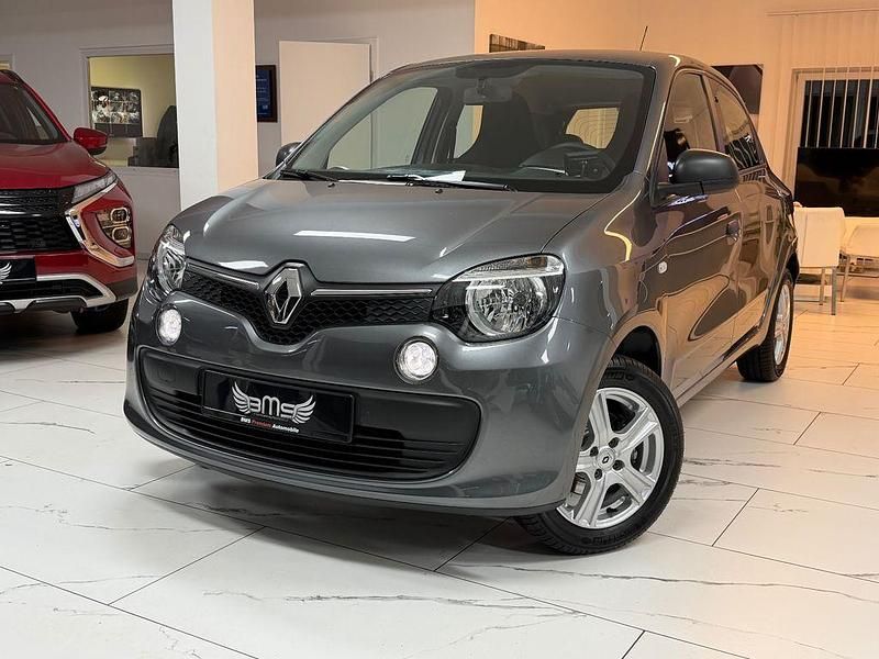 Grau Gebraucht 2019 Renault Twingo Life Kleinwagen | 8.975 € (Guter Preis) - Bild 1/4
