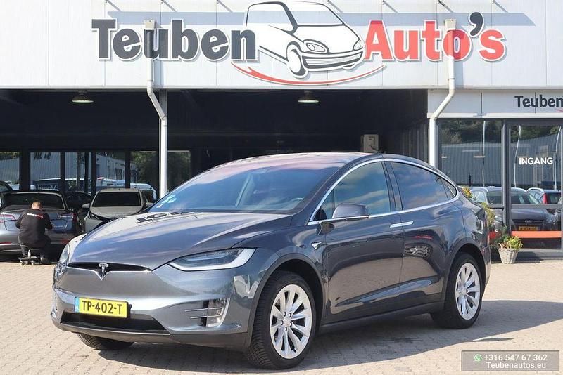 Grau Gebraucht 2018 Tesla Model X SUV | 30.985 € (Fairer Preis) - Bild 1/4
