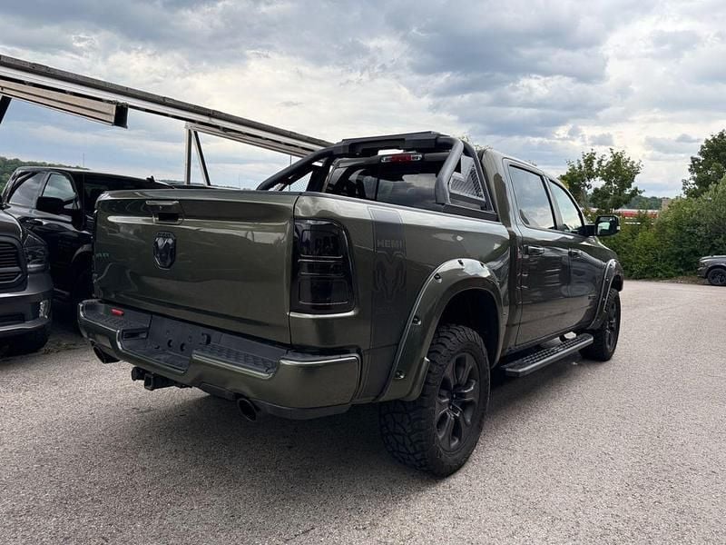 Gebraucht Dodge Ram 401 PS (294 kW) 2021 Grün Abholung