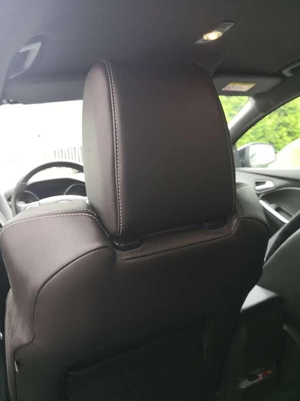 Gebraucht Ford Focus ST 250 PS (183 kW) 2018 Schwarz Kombi