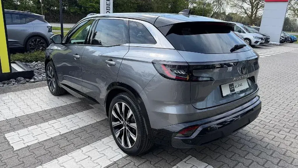 Gebraucht Renault Austral Iconic Esprit Alpine 158 PS (116 kW) 2025 Grau SUV