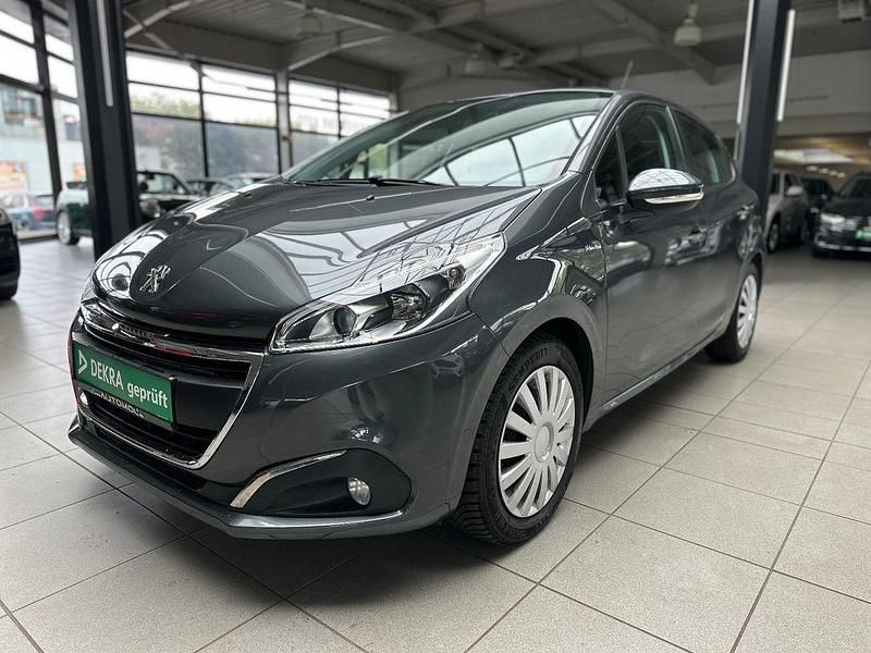 Grau Gebraucht 2016 Peugeot 208 Active Kleinwagen | 6.890 € (Fairer Preis) - Bild 1/4