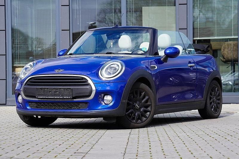 Gebraucht Mini One Cabriolet 102 PS (75 kW) 2019 Blau Cabrio