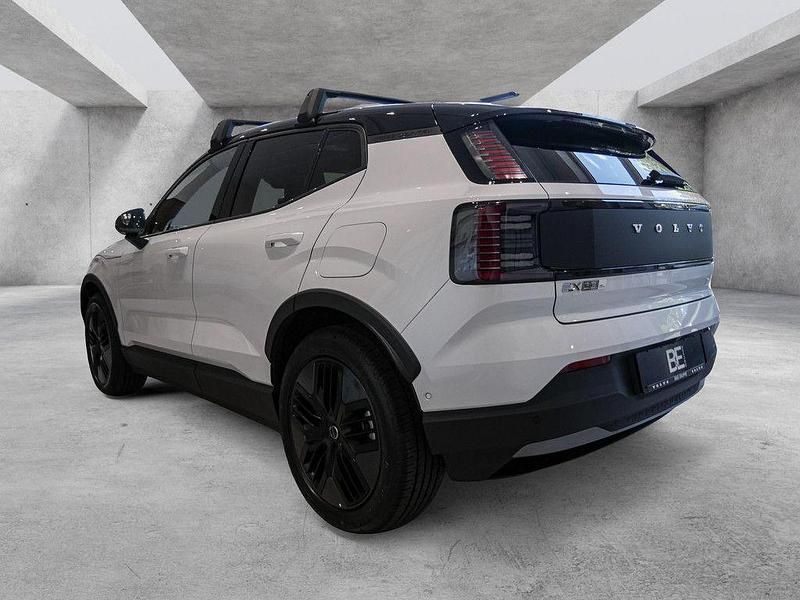 Gebraucht Volvo EX30 CC Performance 314 kW (428 PS) 2025 Crystal weiss SUV