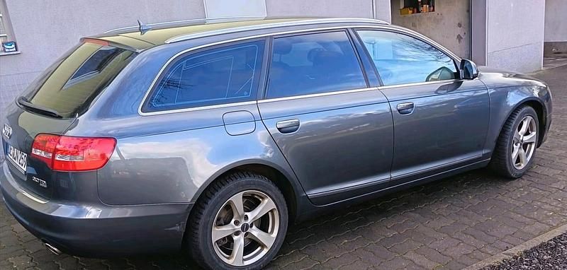 Gebraucht Audi A6 240 PS (176 kW) 2010 Grau Kombi